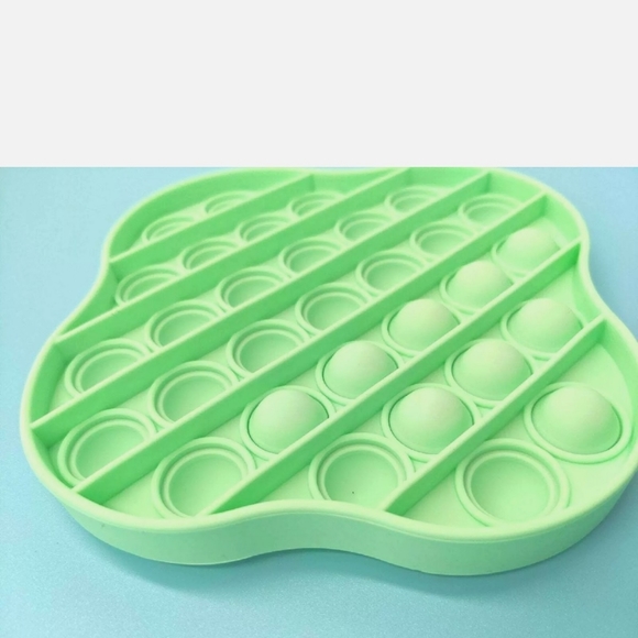 On sale!  36 Push pop Bubble Sensory Fidget Toy size: 5”x5” - Picture 9 of 9